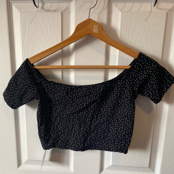 American apparel polka dot, crop top - never been worn! Size medium - Picture 3 of 3